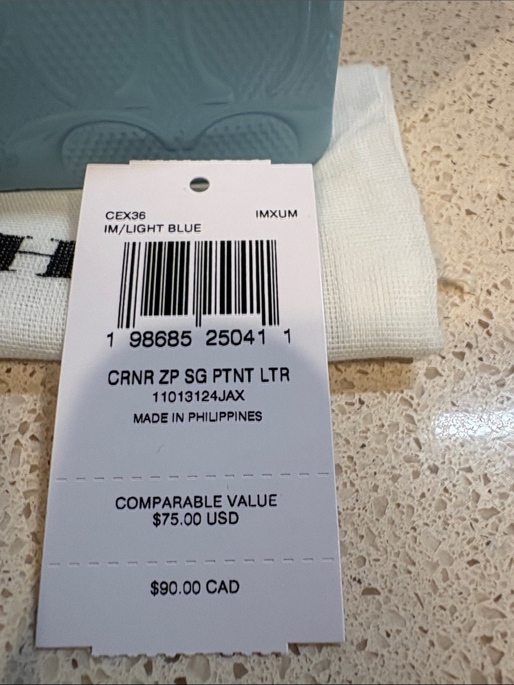 Coach NWT Glossy Light Blue Patent Leather Wristlet with Dusty MSRP $75 - Picture 5 of 9